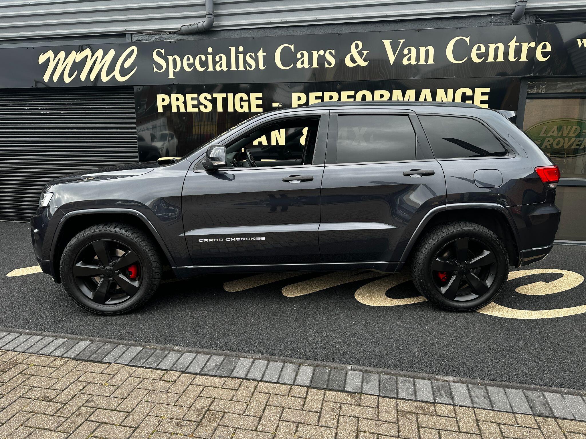 Jeep Grand Cherokee view 6