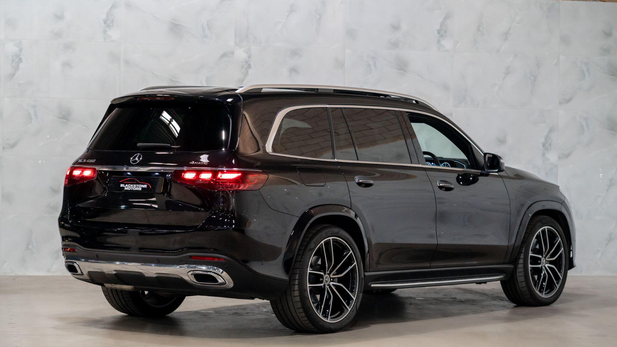 Mercedes-Benz GLS view 7