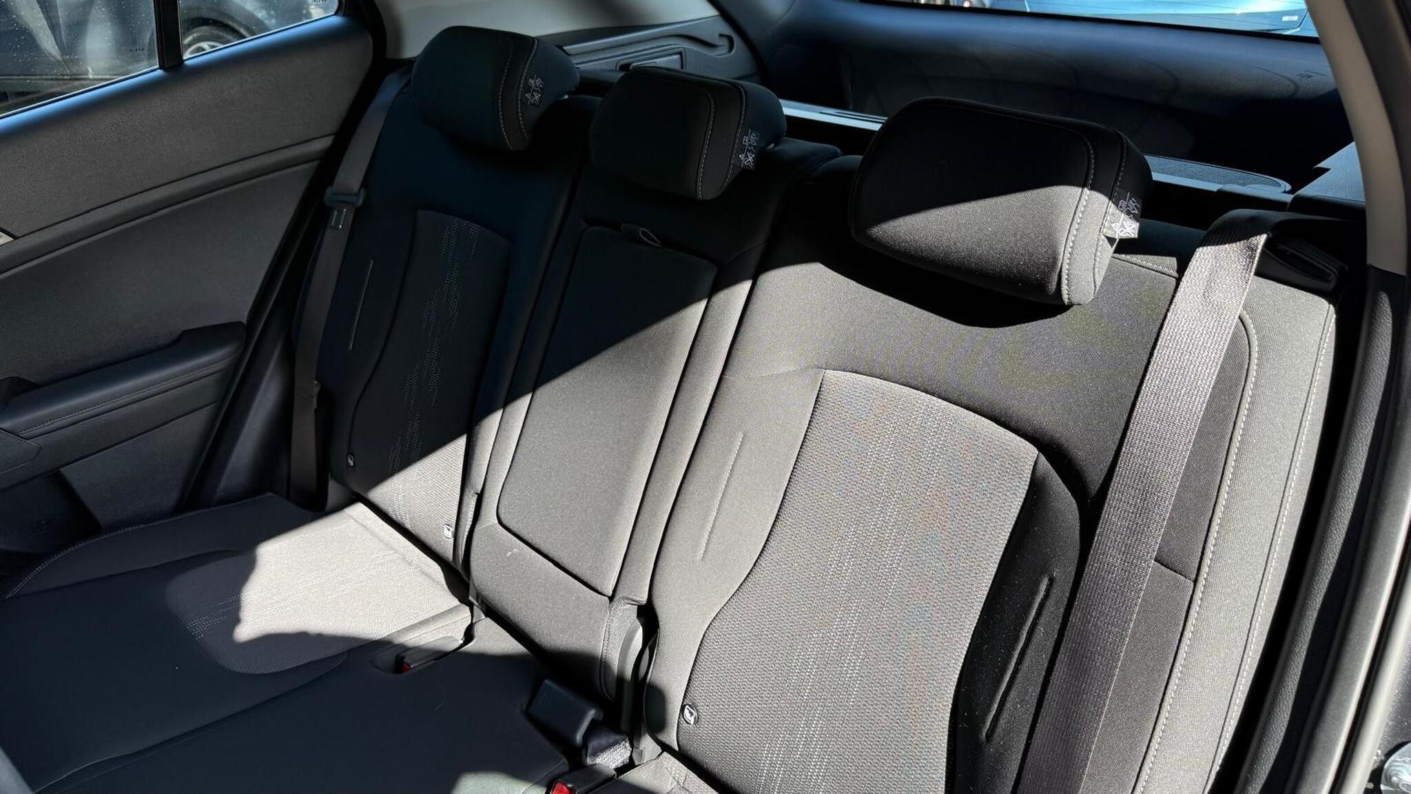 Kia Sportage view 29