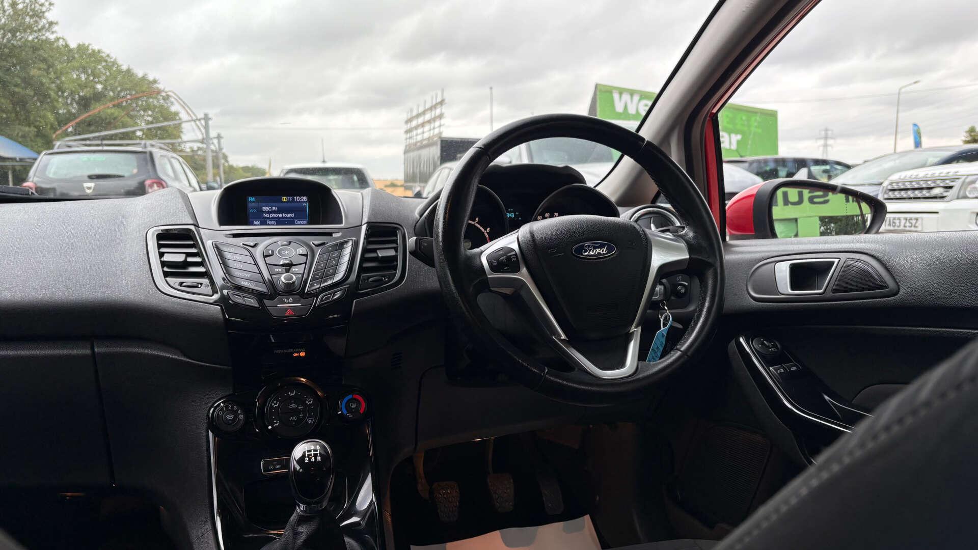Ford Fiesta view 31