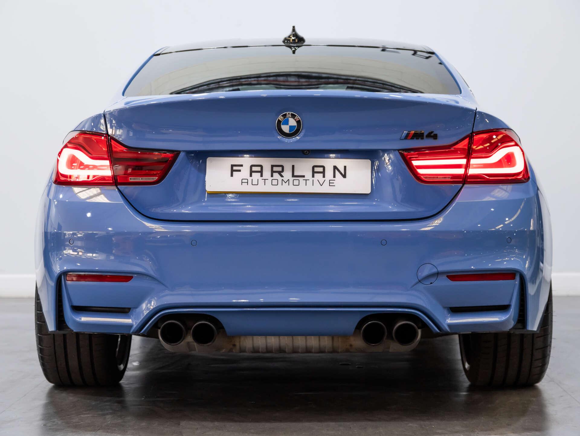 BMW M4 view 31