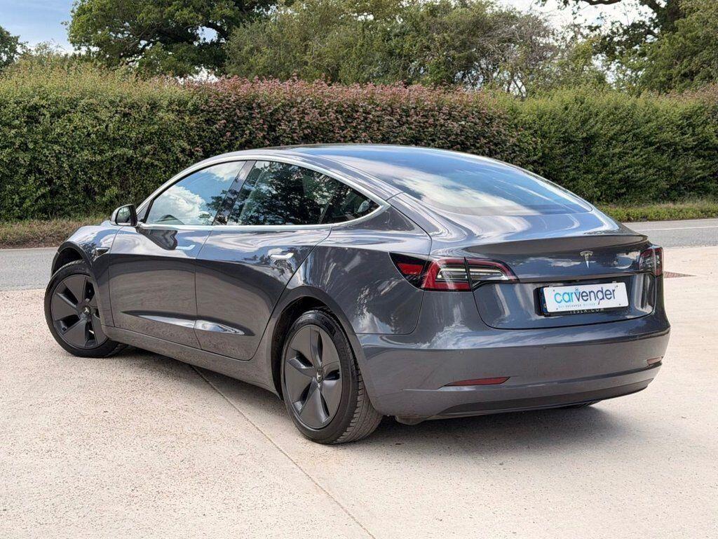 Tesla Model 3 view 5