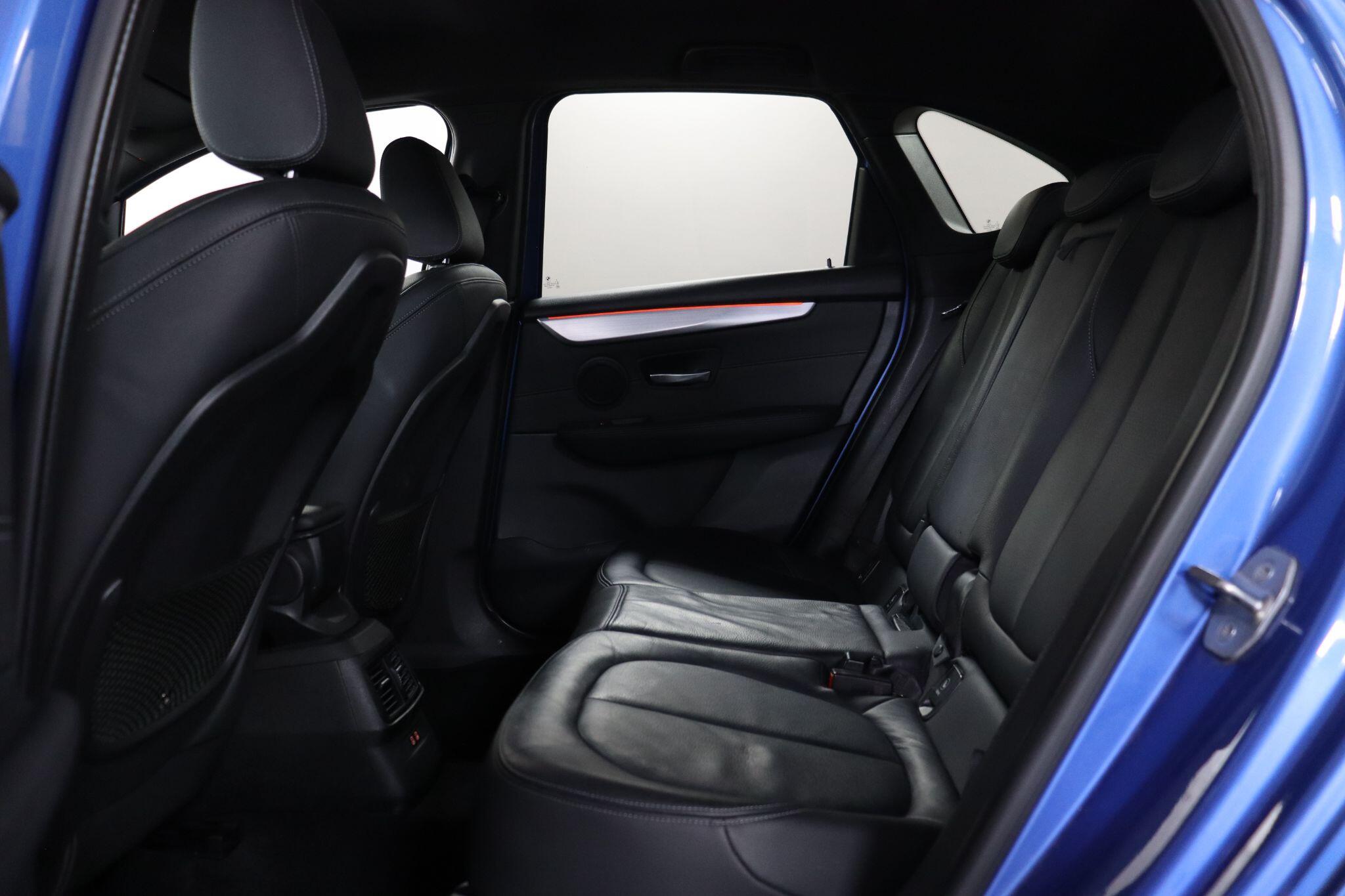 BMW 2 Series Active Tourer view 41