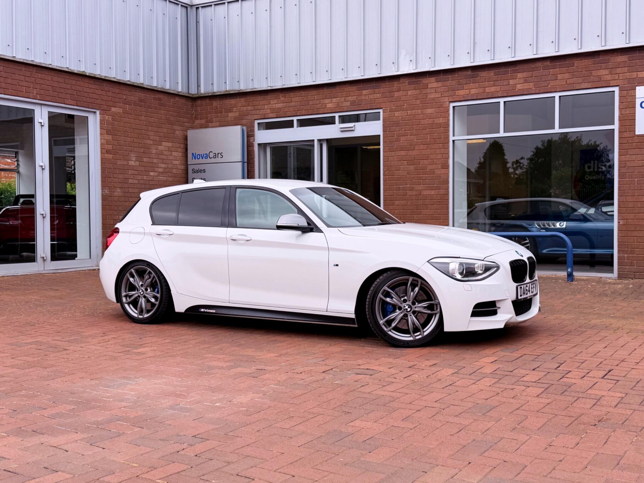 BMW 1 Series view 98