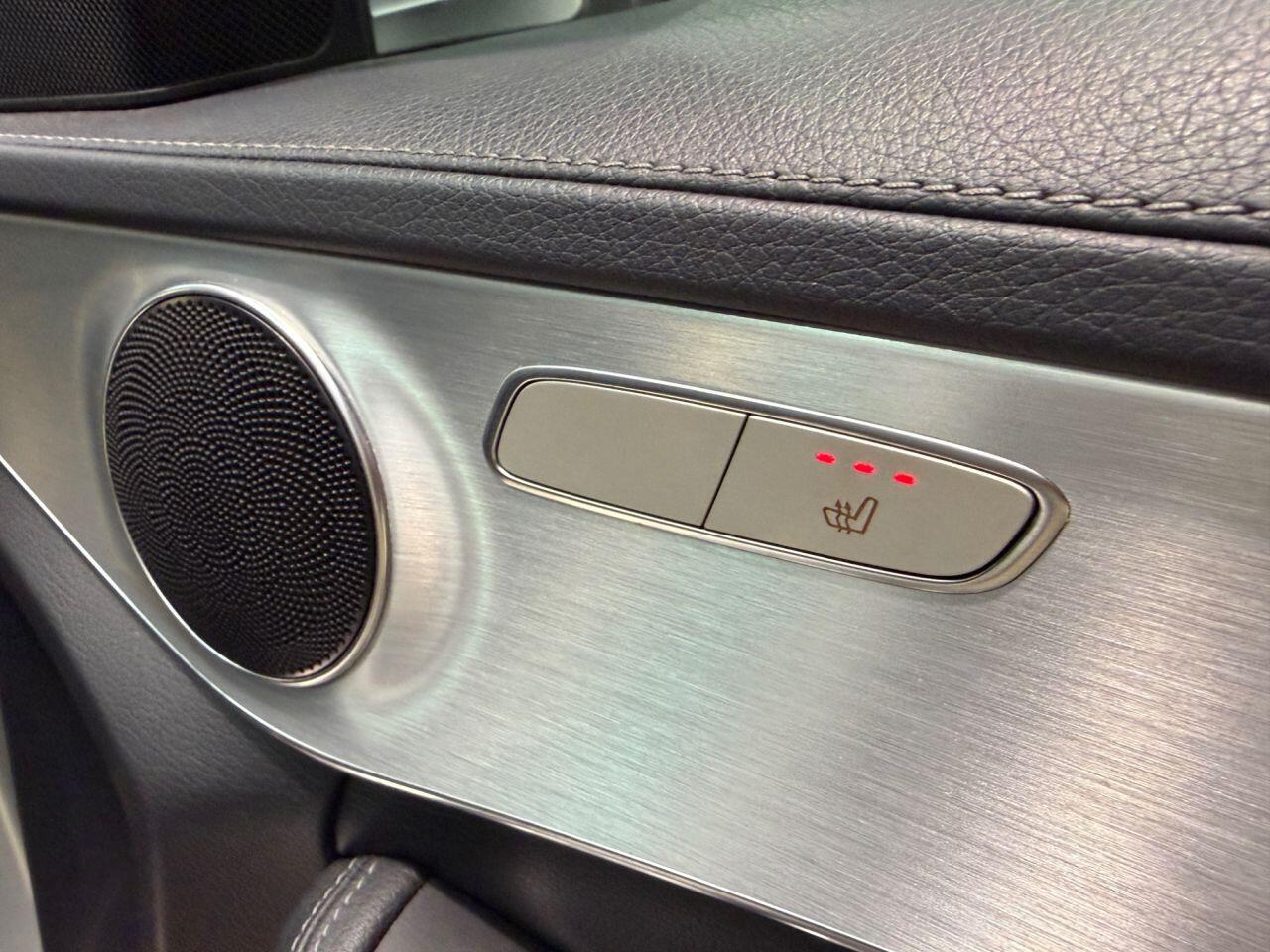Mercedes-Benz C Class view 22