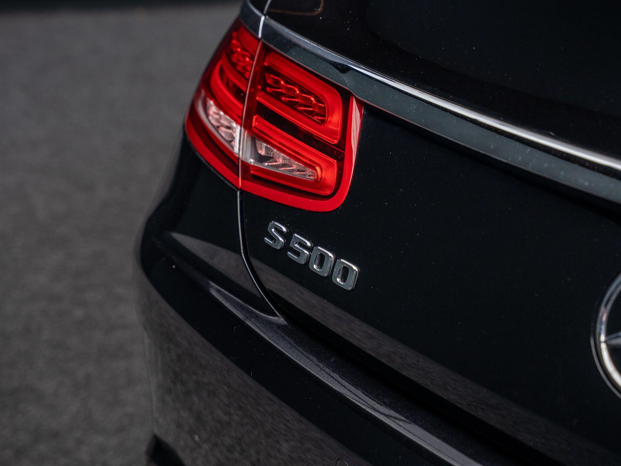 Mercedes-Benz S-Class view 27