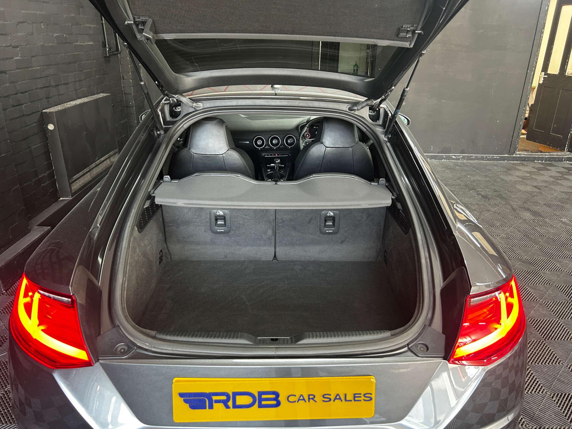 Audi TT view 55