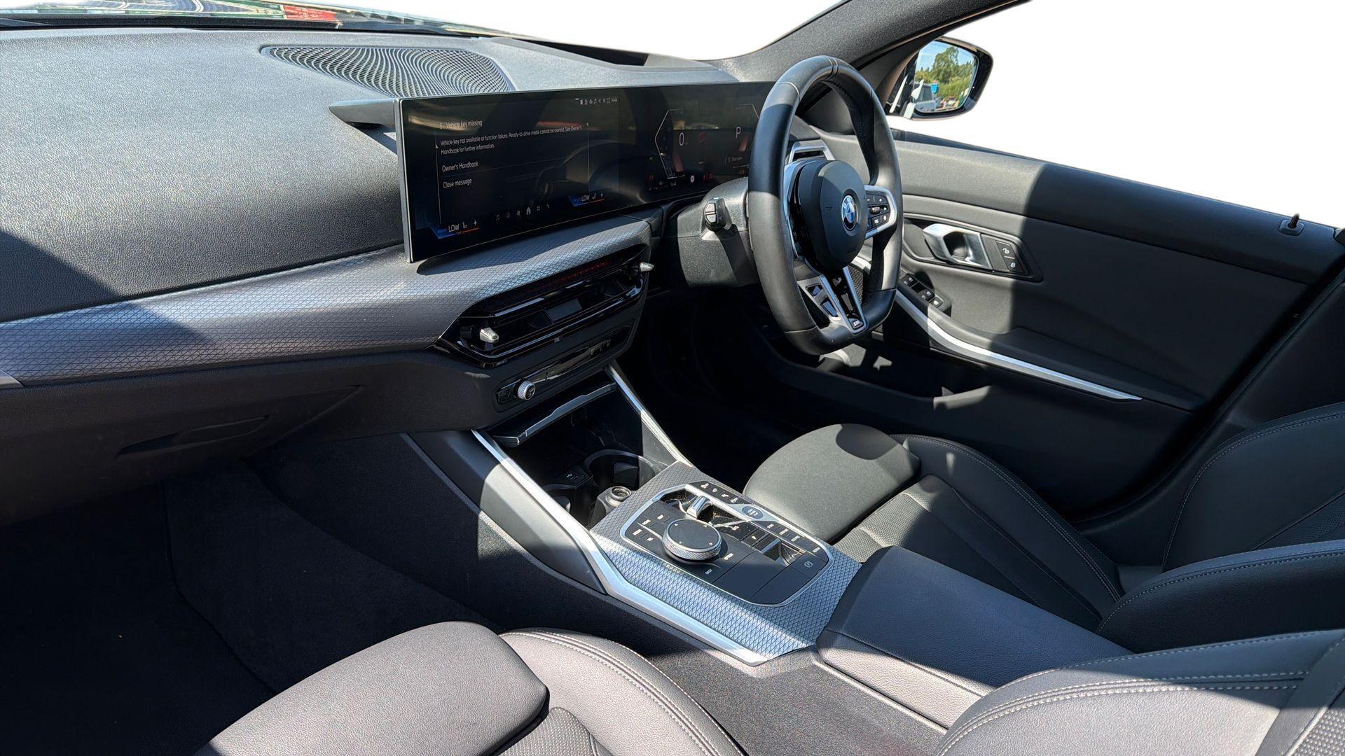 BMW 3 Series view 7