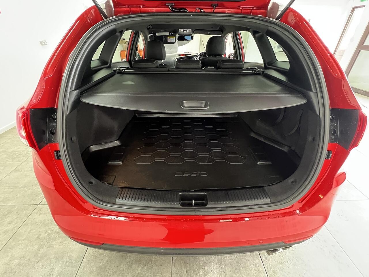 Kia Ceed view 16