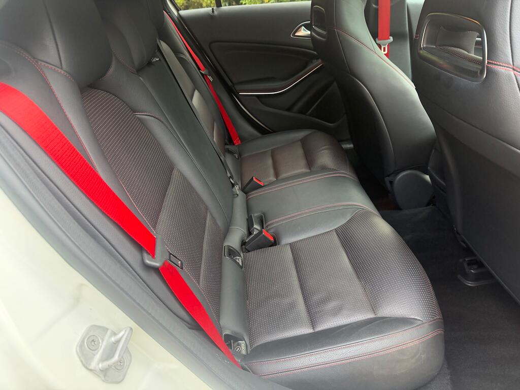 Mercedes-Benz A Class view 26