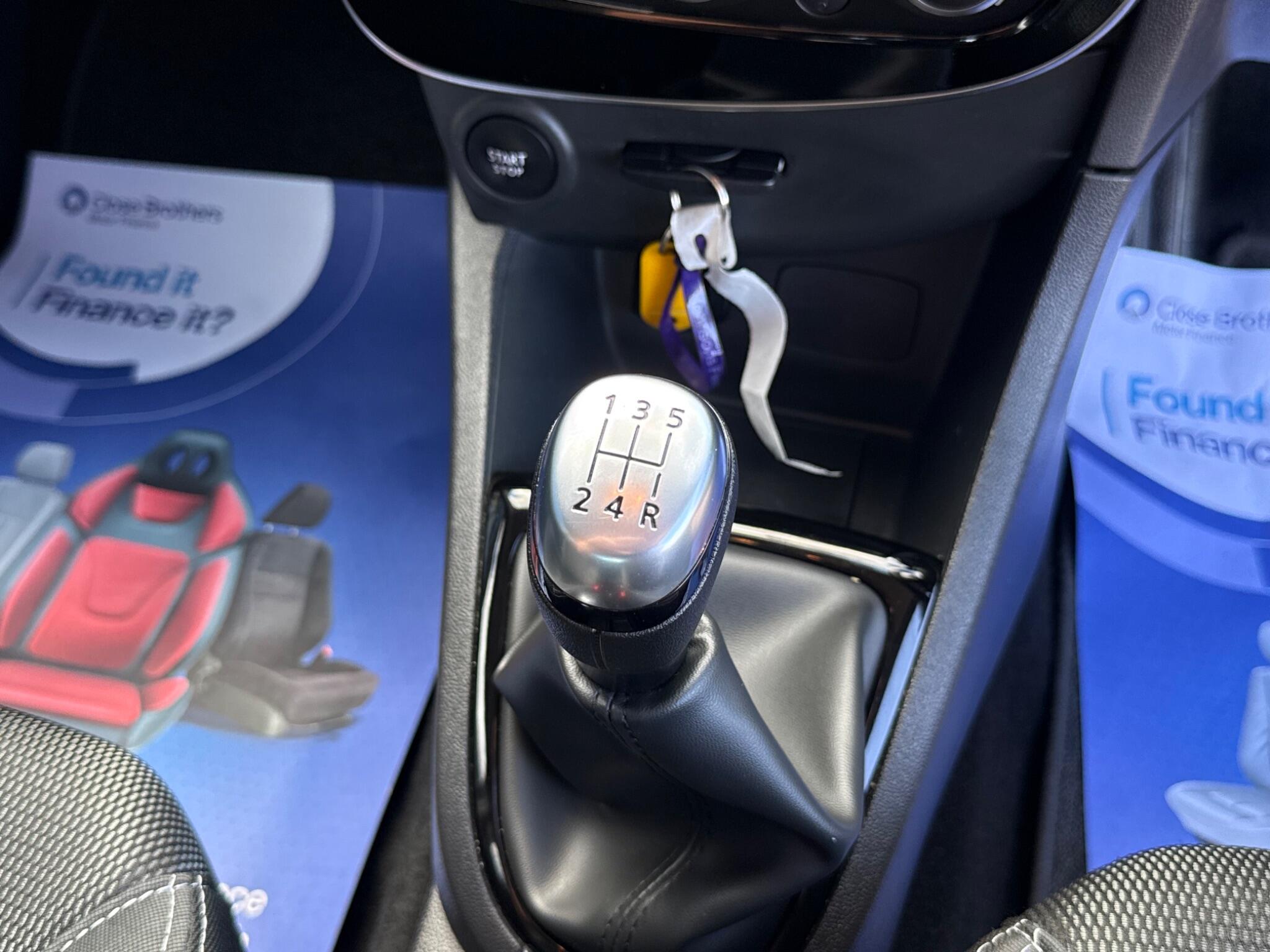 Renault Clio view 32