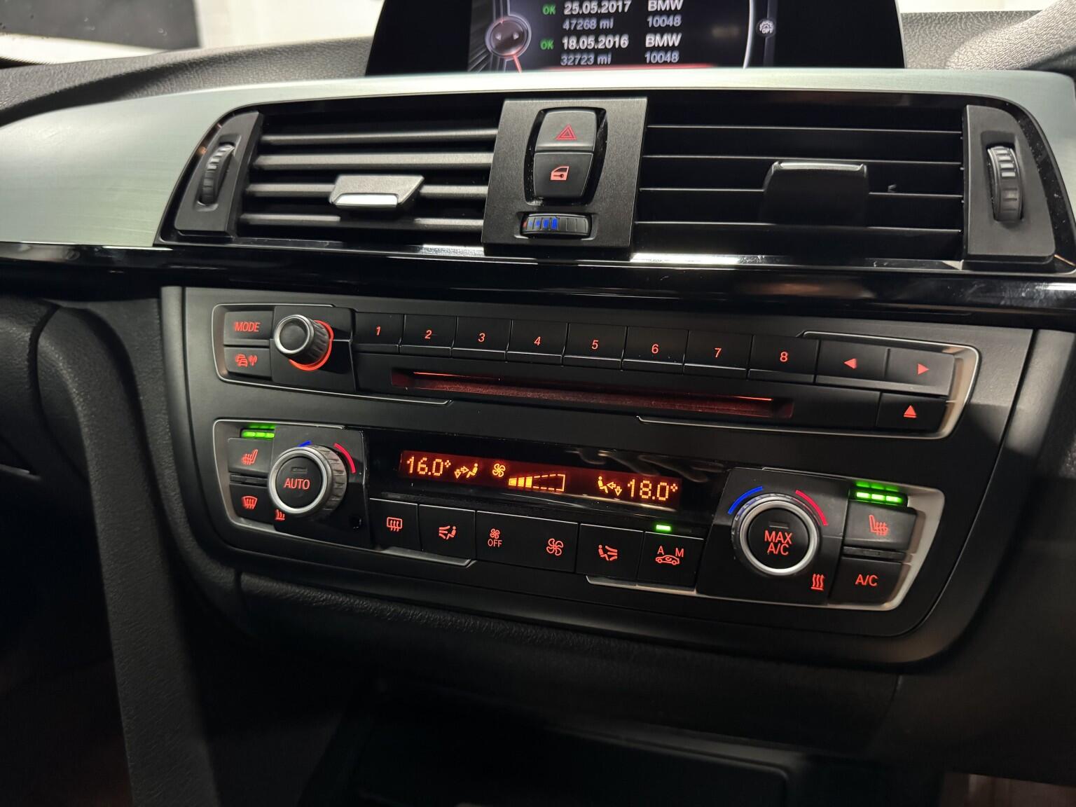 BMW 3 Series view 32