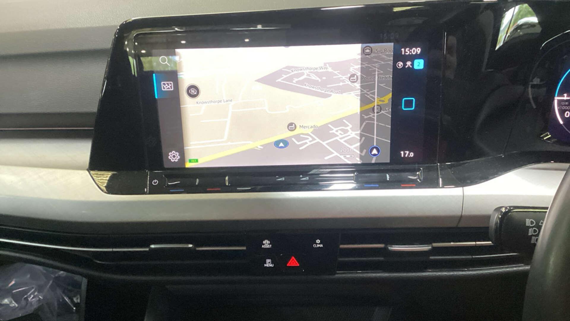 Volkswagen Golf view 11