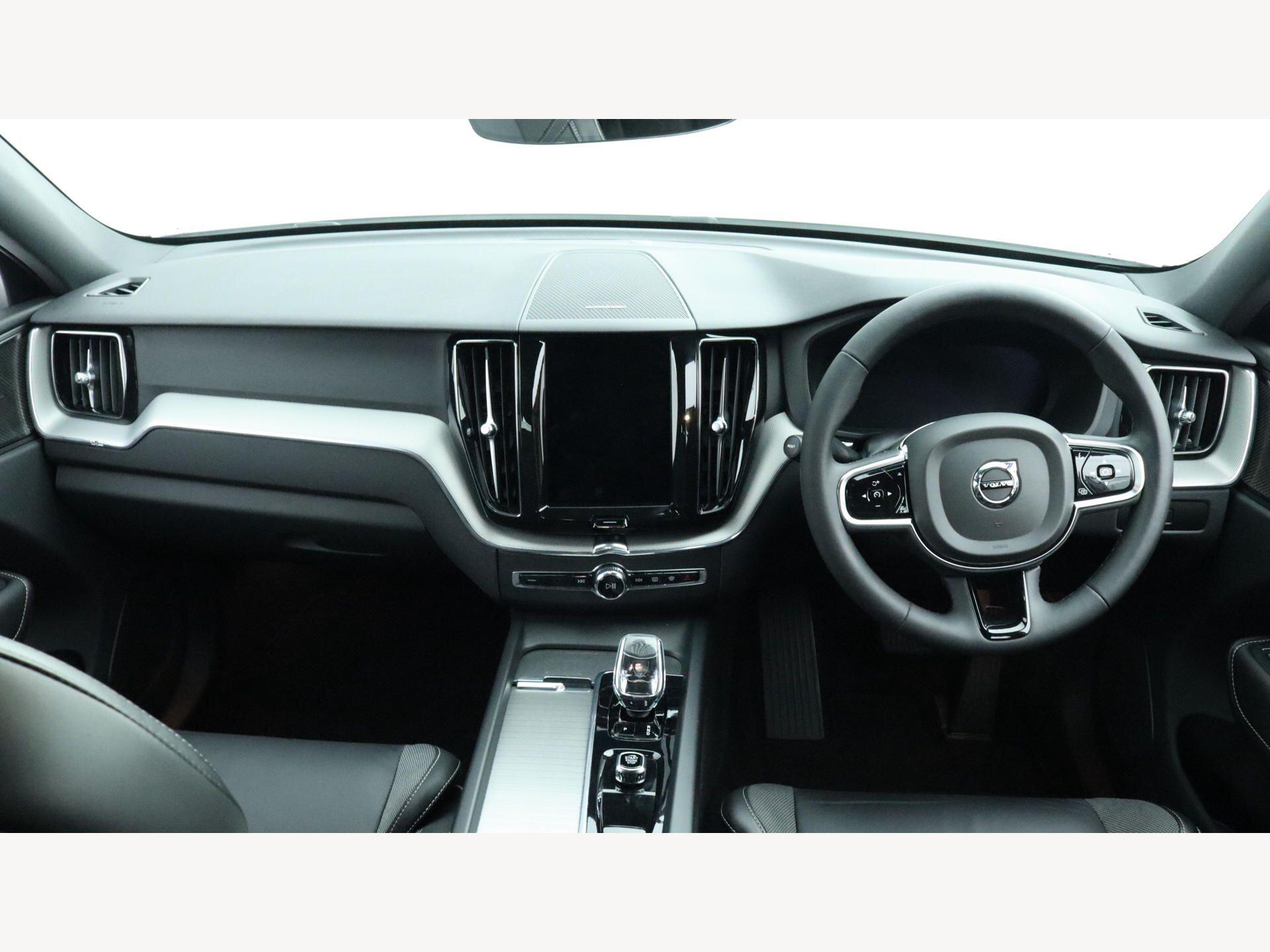 Volvo XC60 view 6