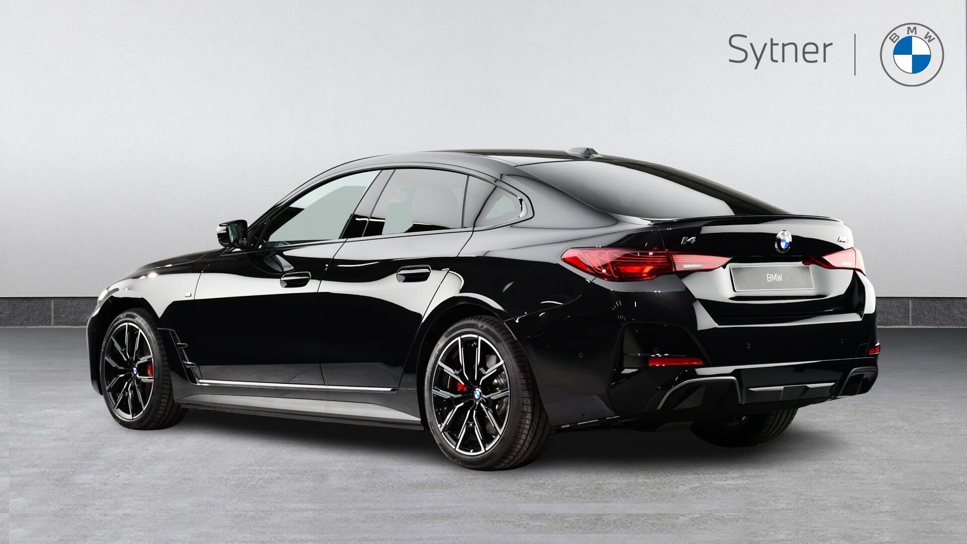 BMW i4 view 2