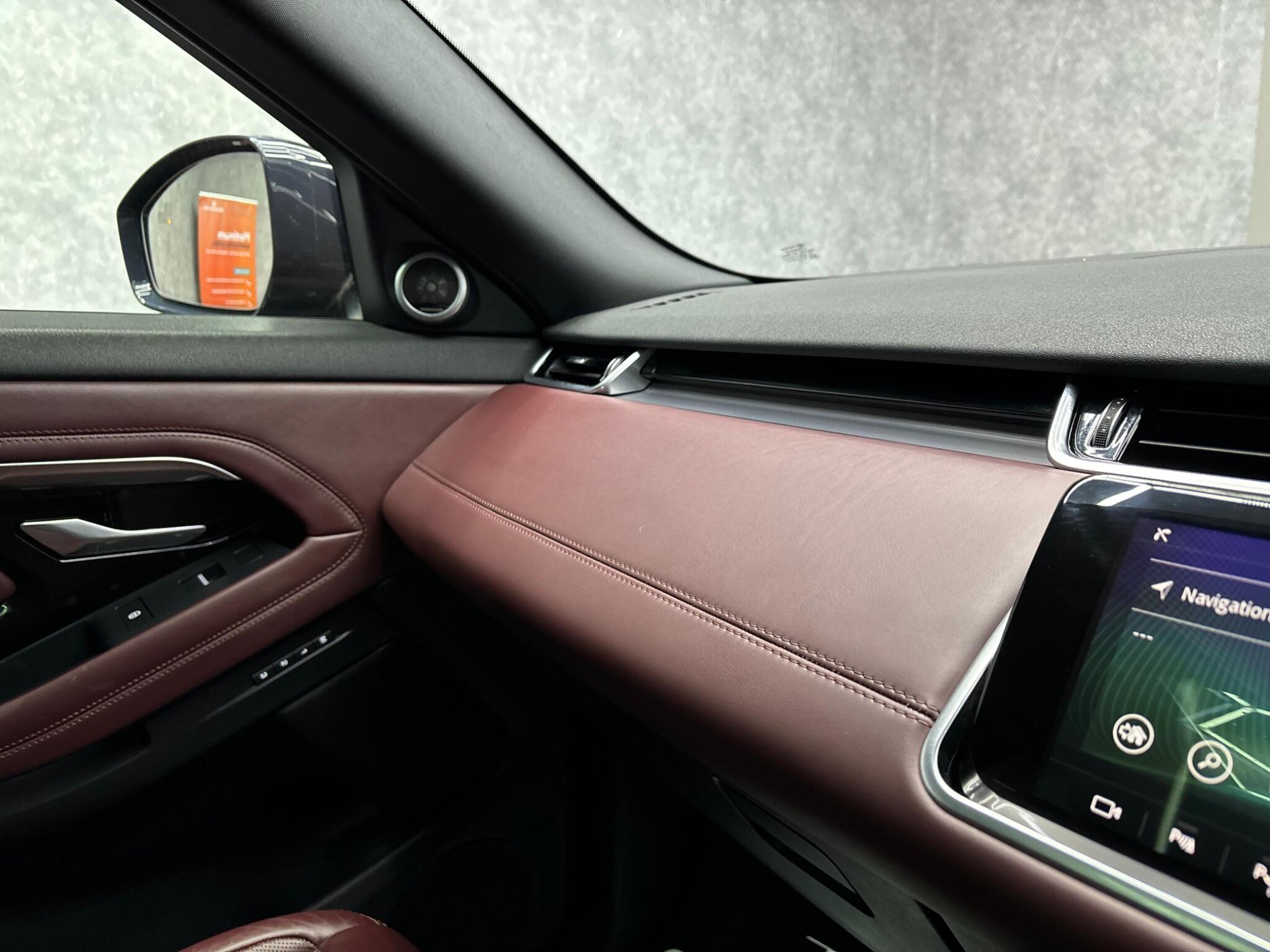 Land Rover Range Rover Evoque view 11