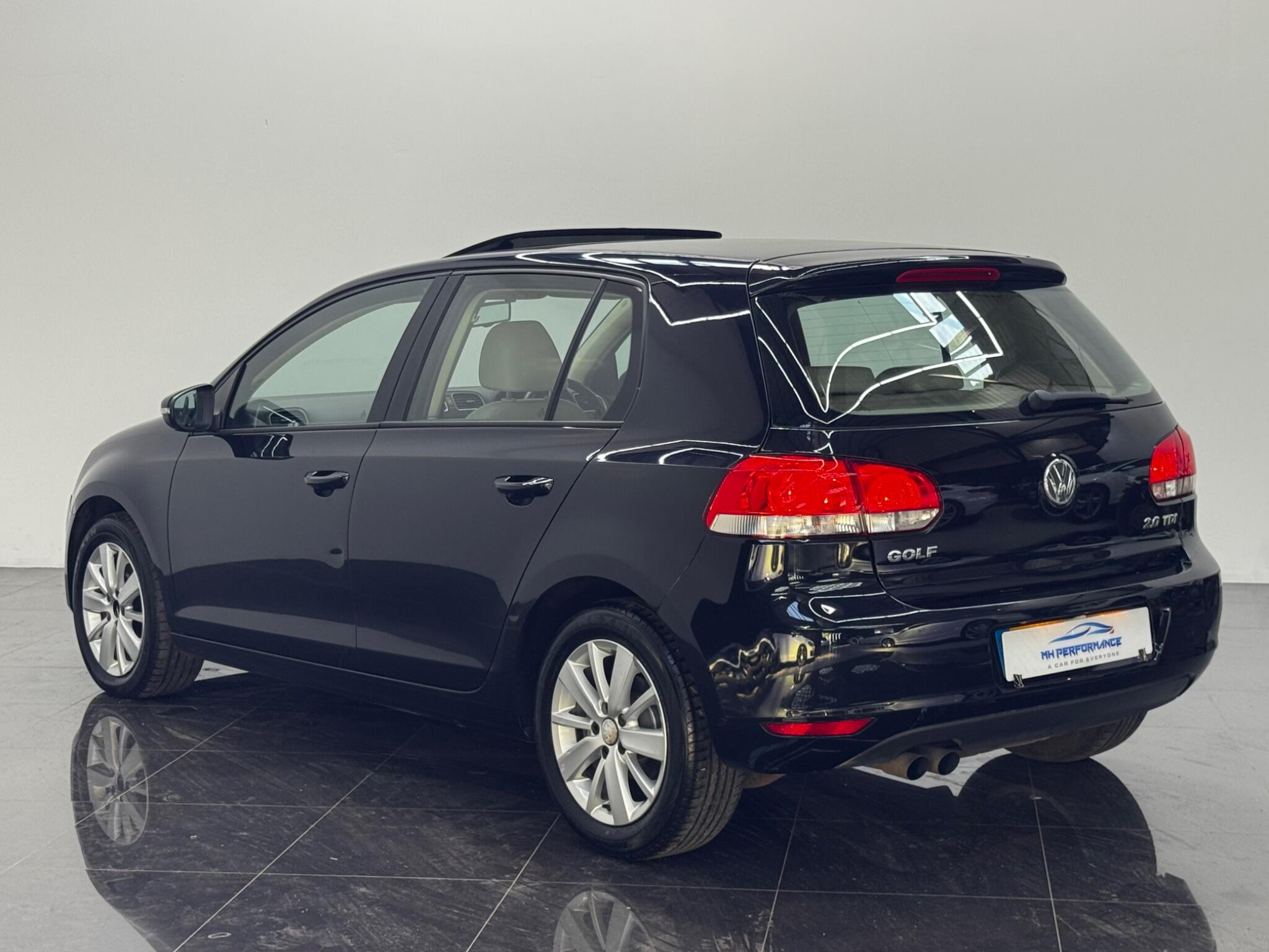 Volkswagen Golf view 75
