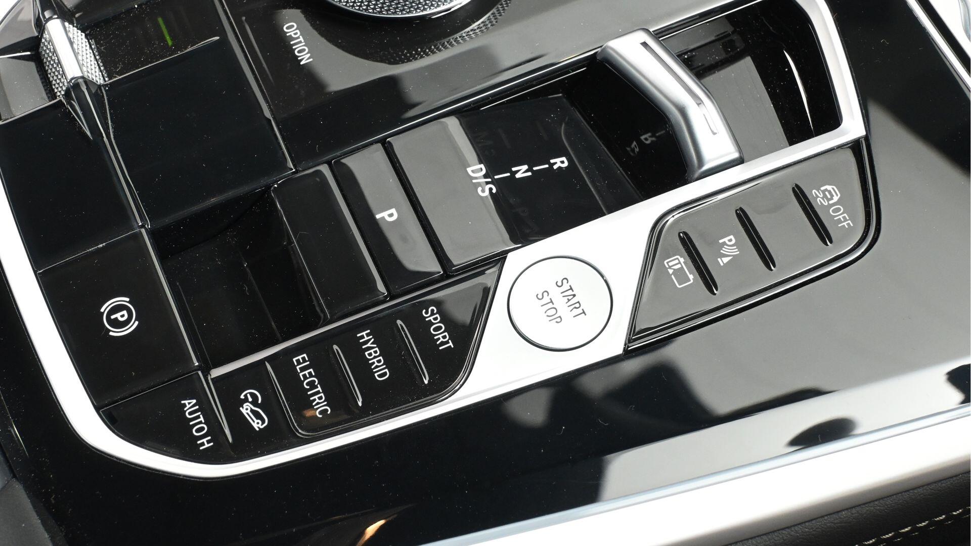 BMW X5 view 19