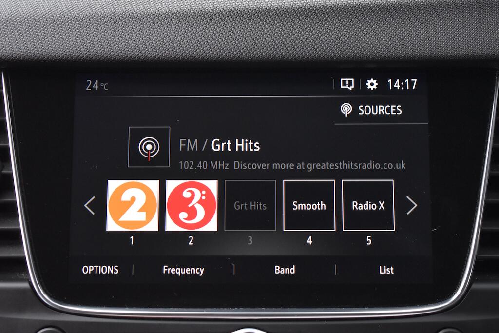 Vauxhall Crossland X view 57