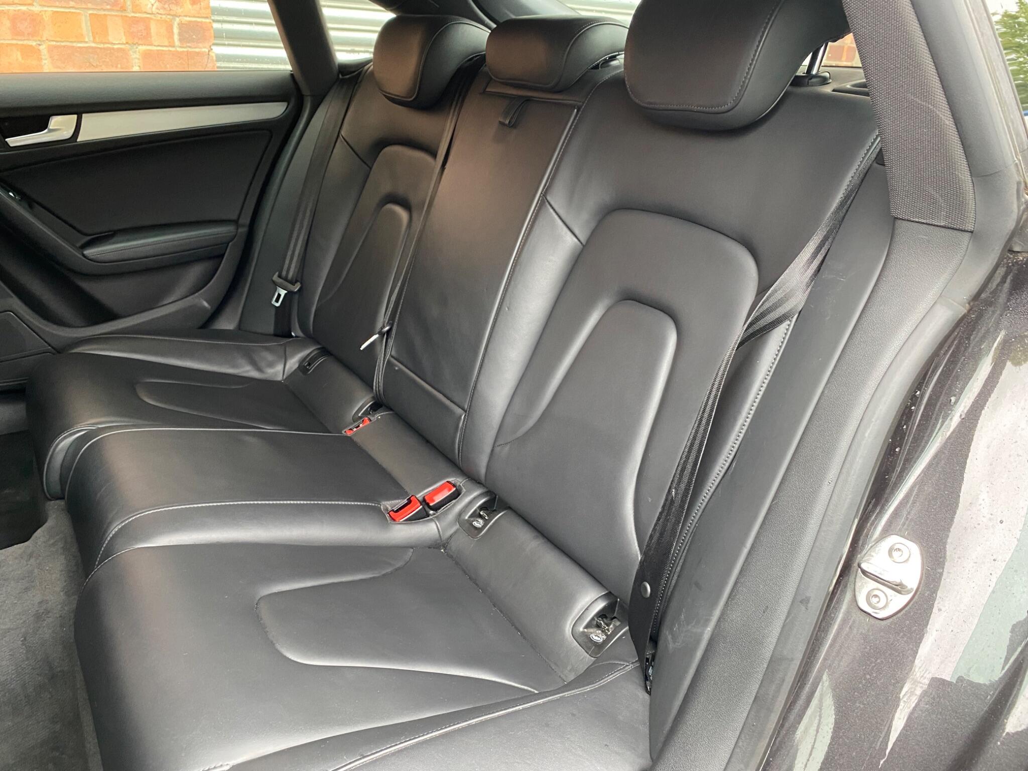 Audi A5 view 24
