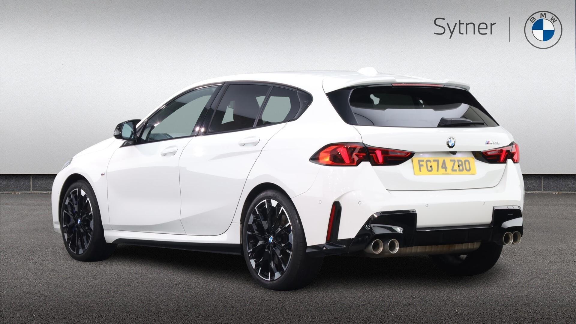 BMW 1 Series view 2