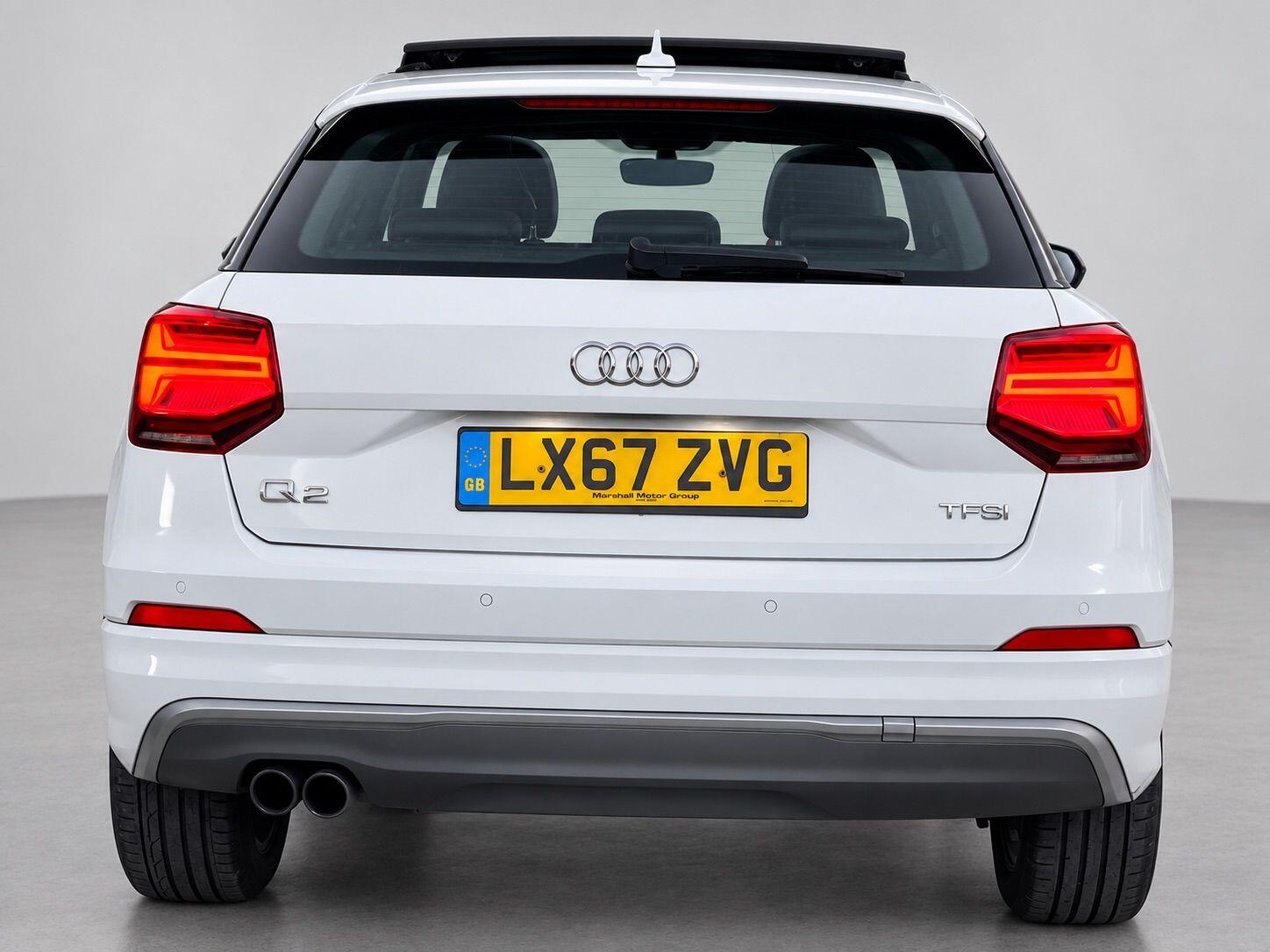 Audi Q2 view 12