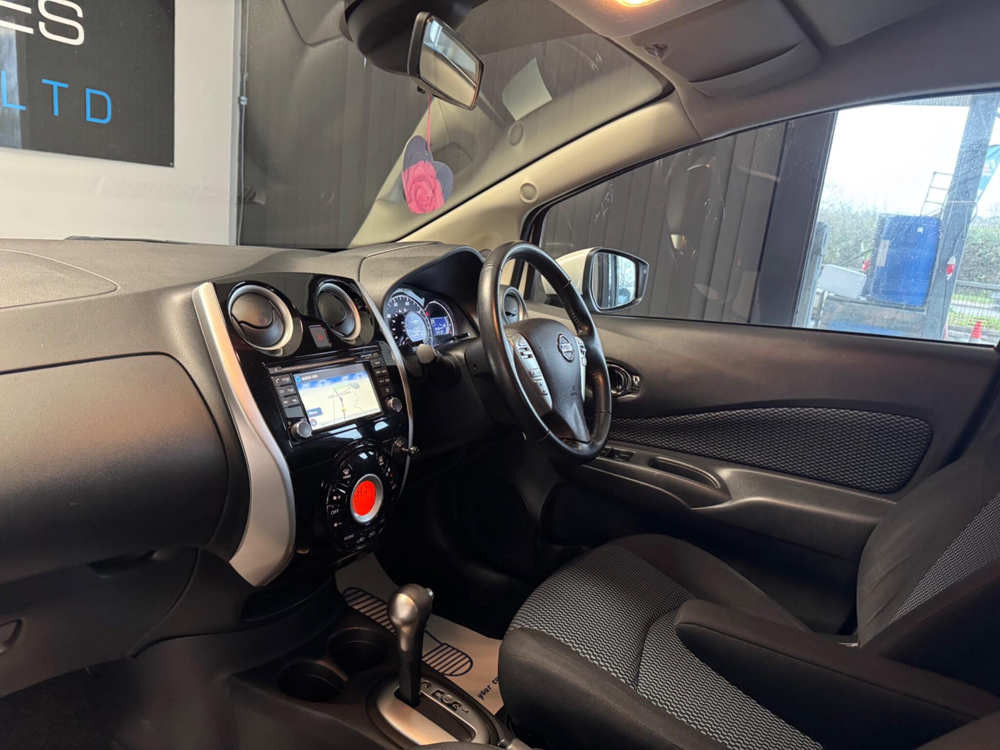 2015 Nissan Note 1.2 DIG-S Acenta Premium CVT Euro 5 (s/s) 5dr • 32,000 miles image 28