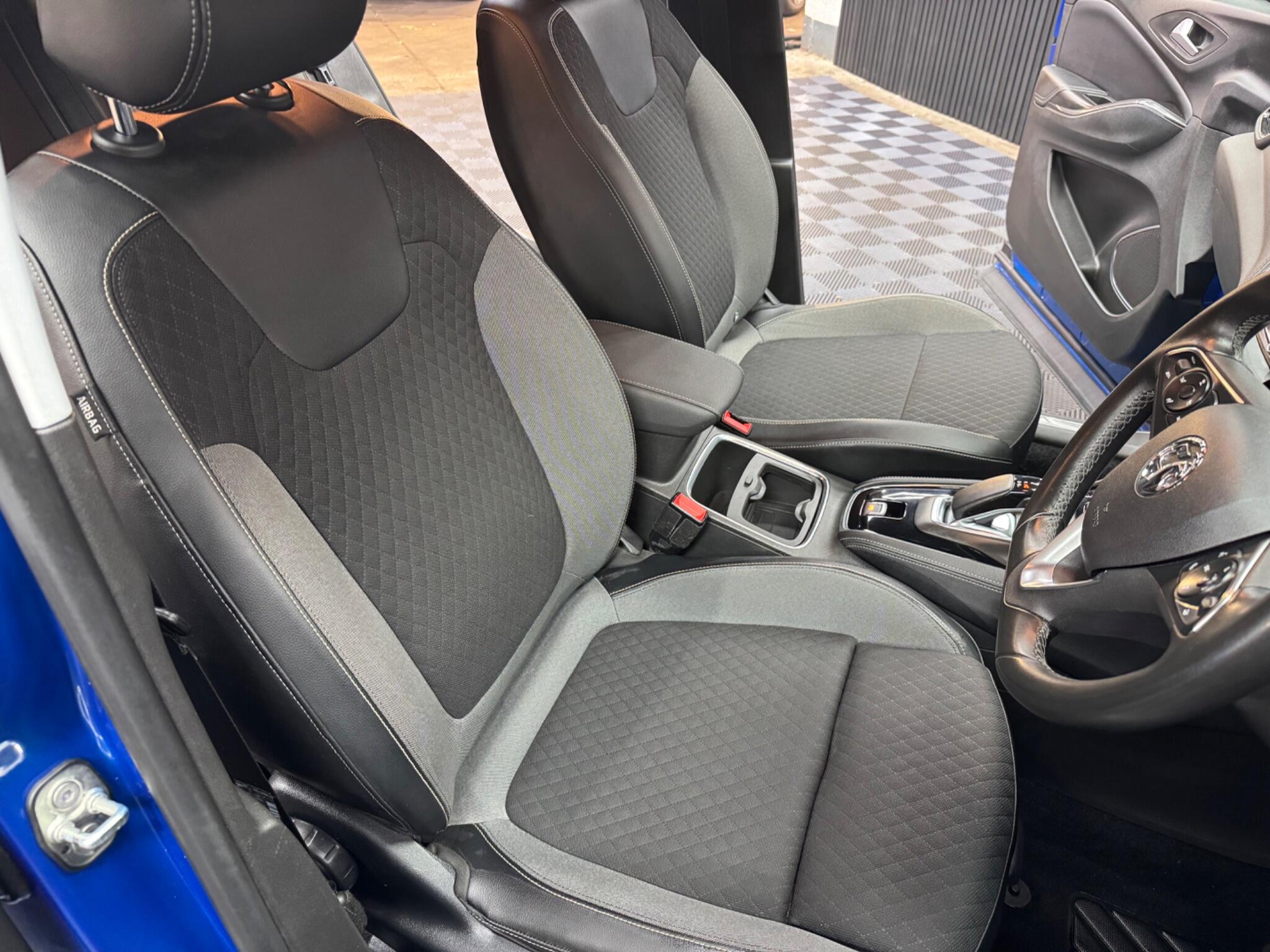 Vauxhall Grandland X view 8