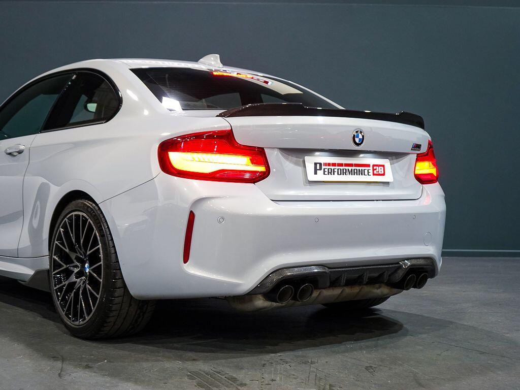 BMW M2 view 4