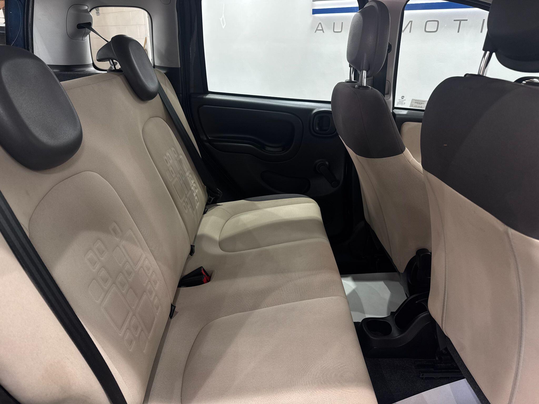 Fiat Panda view 38