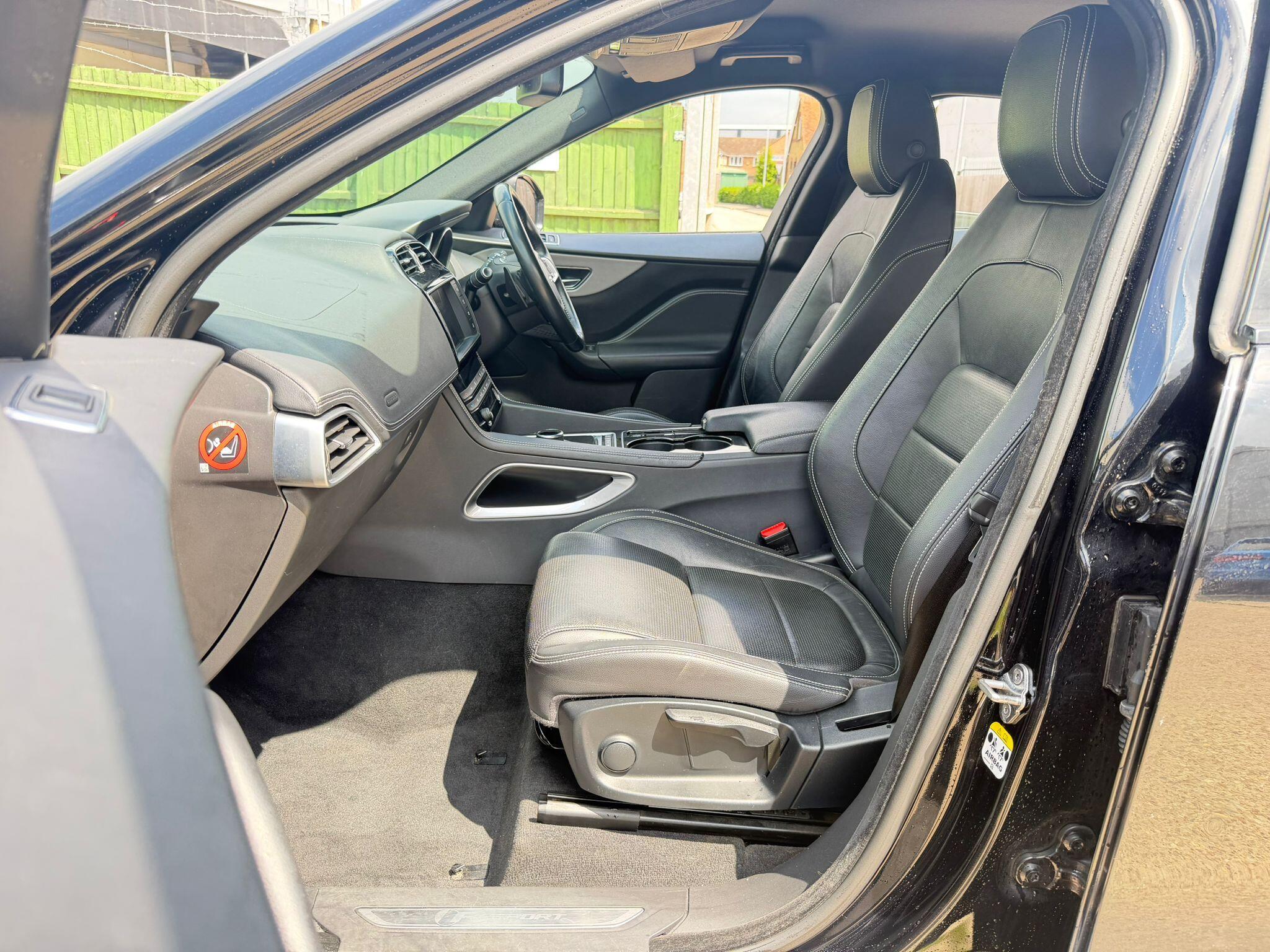 Jaguar F-Pace view 17