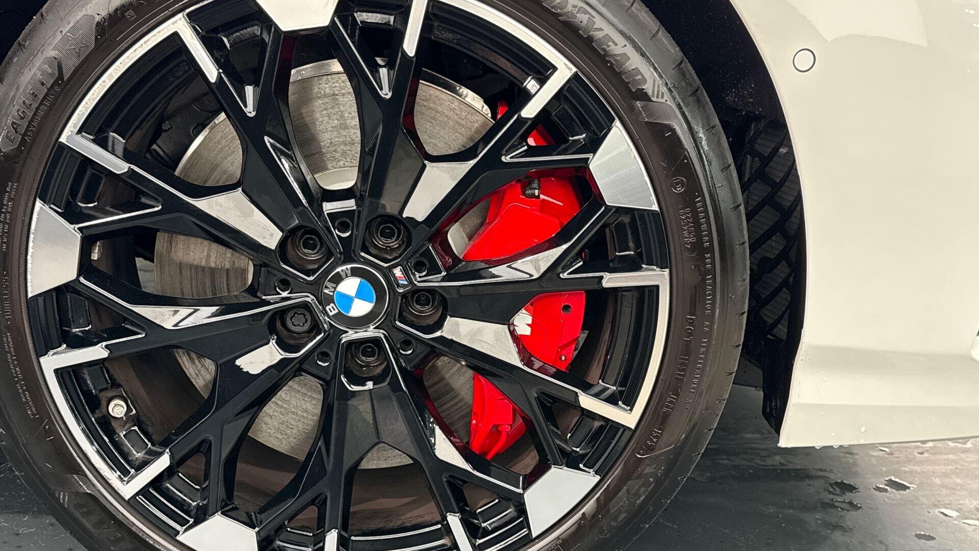 BMW 2 Series view 29