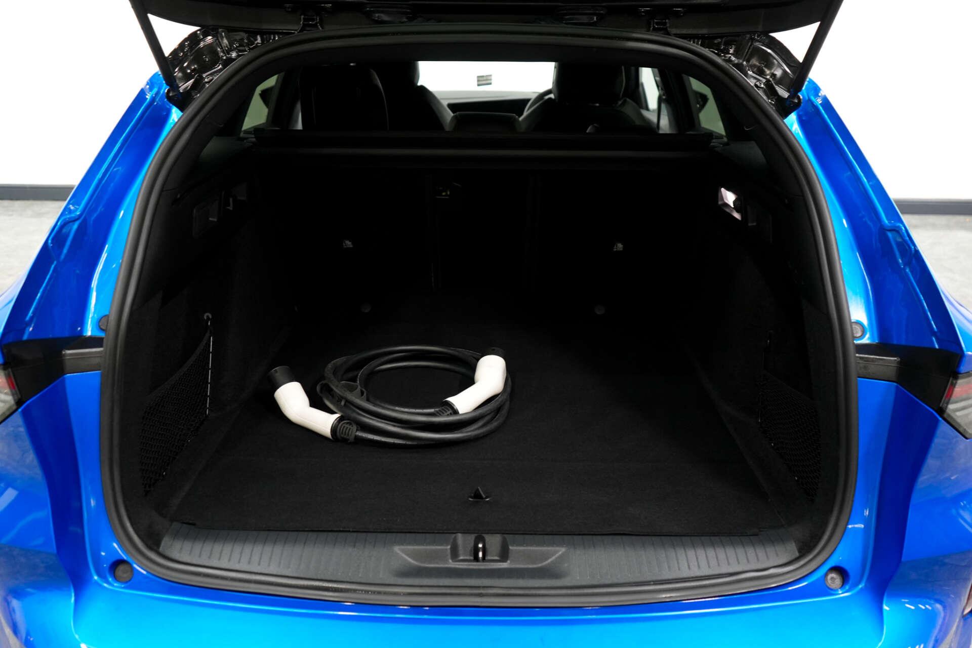 Vauxhall Astra Electric view 10