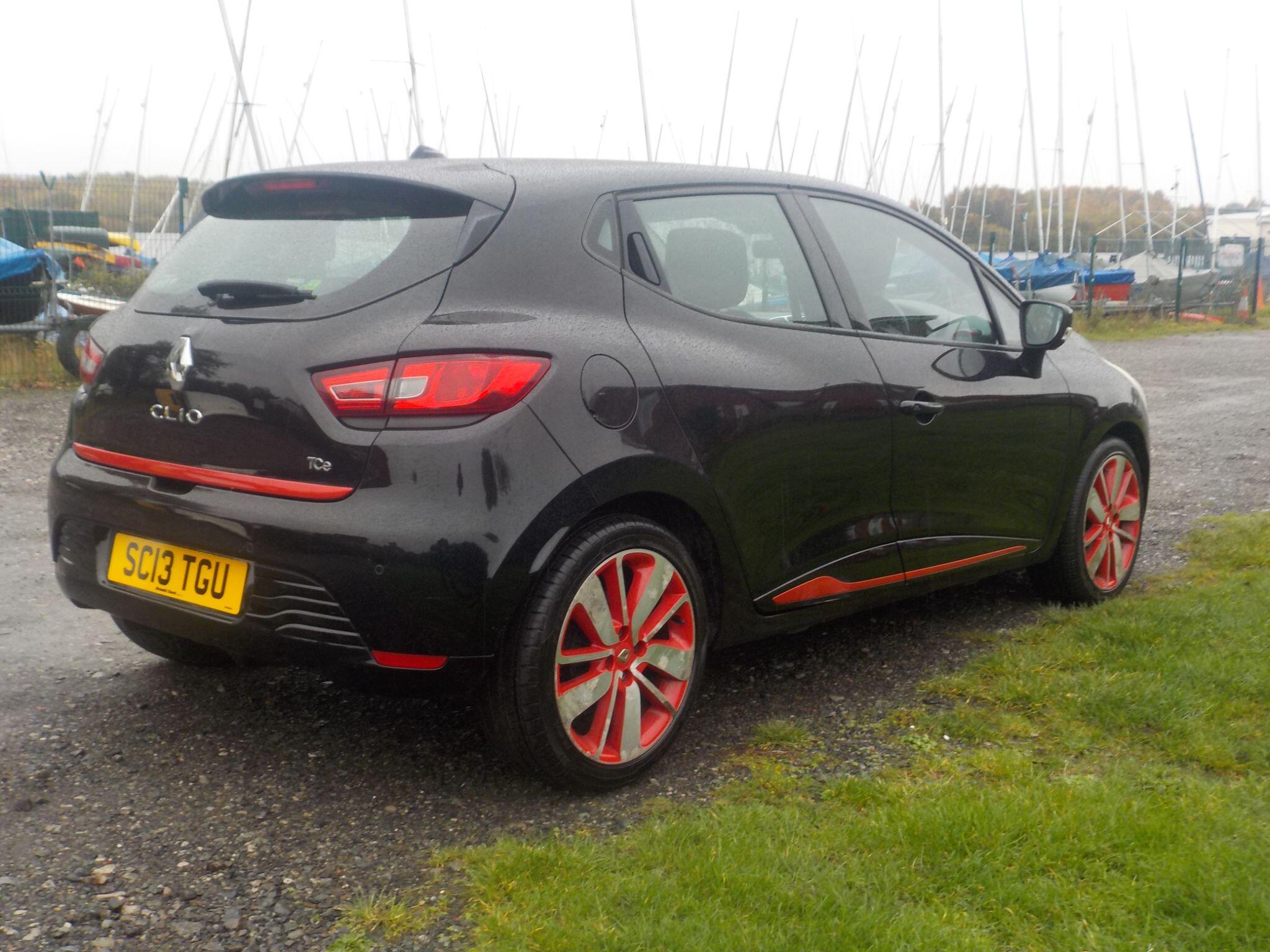 Renault Clio 0.9 TCe Dynamique S MediaNav Euro 5 (s/s) 5dr