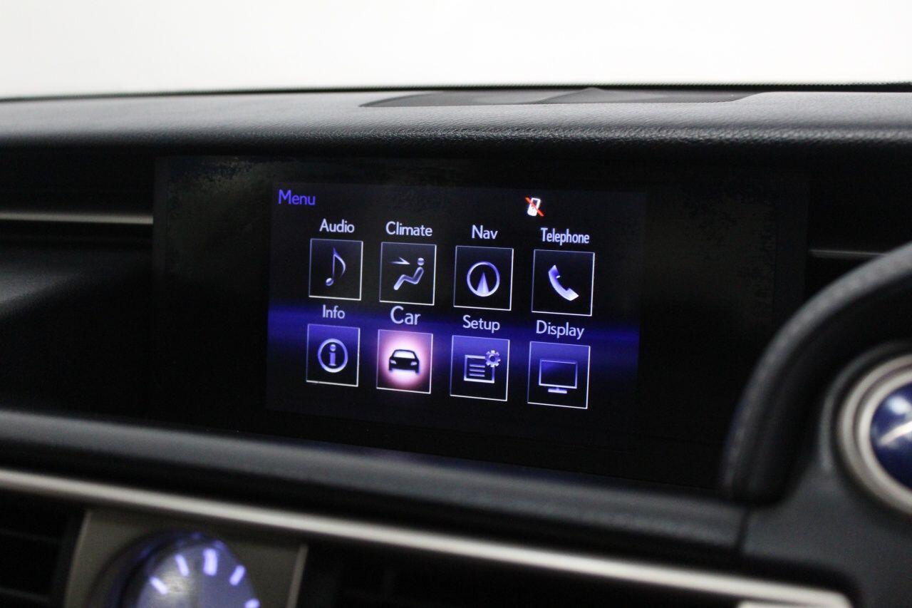 Lexus Is view 39