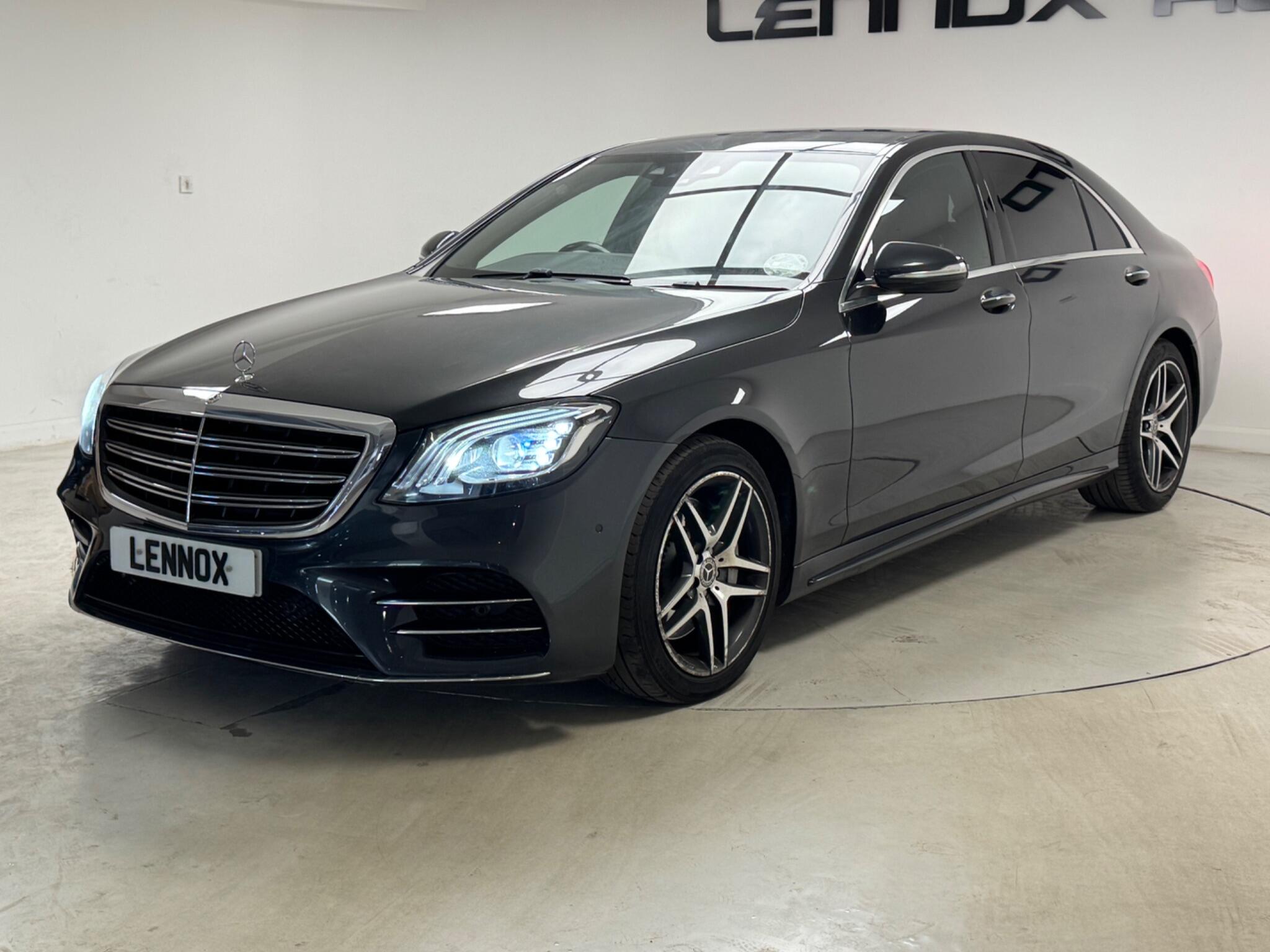 Mercedes-Benz S-Class view 3