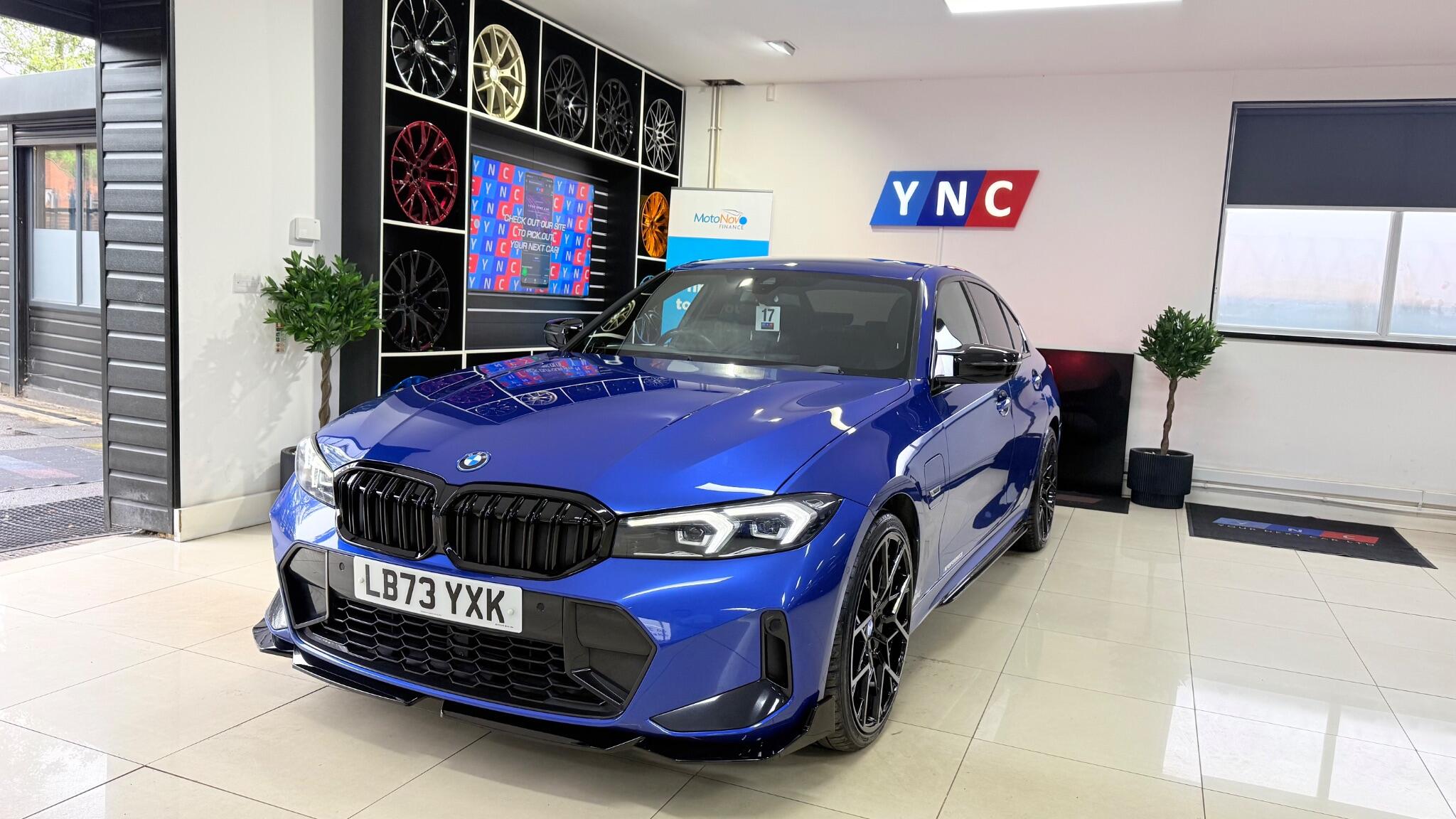 BMW 3 Series view 48