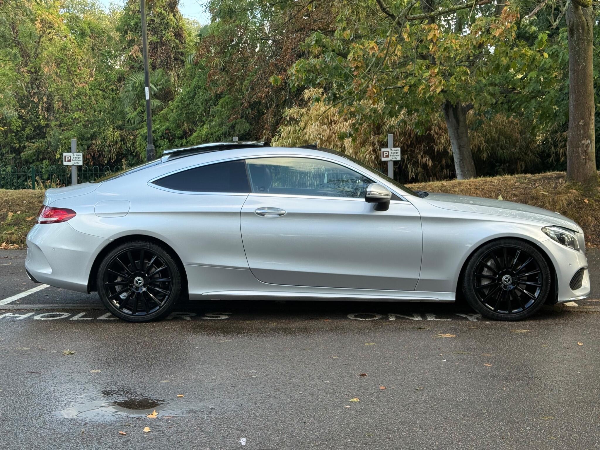 Mercedes-Benz C-Class view 2