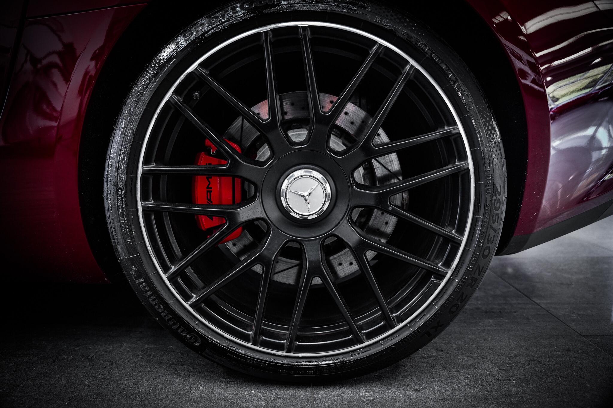 Mercedes-Benz AMG GT view 29