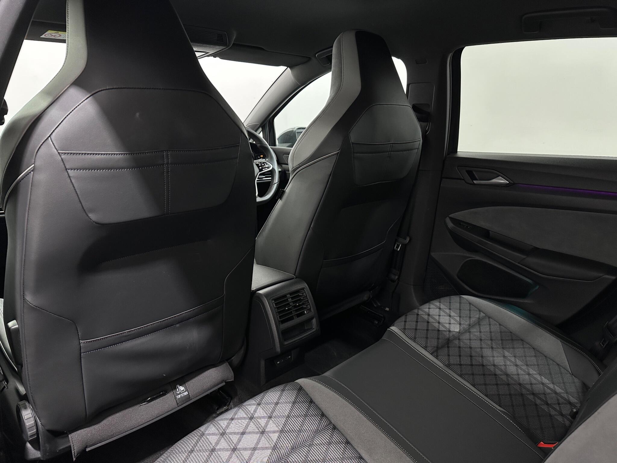 Volkswagen Golf view 36