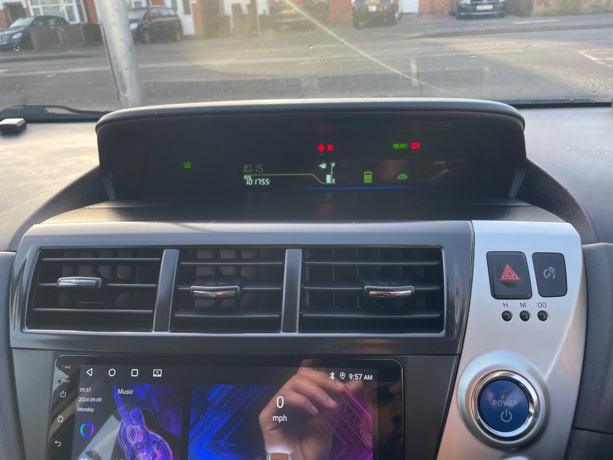 2014 Toyota Prius 1.5 CVT 4dr • 101,741 miles image 54