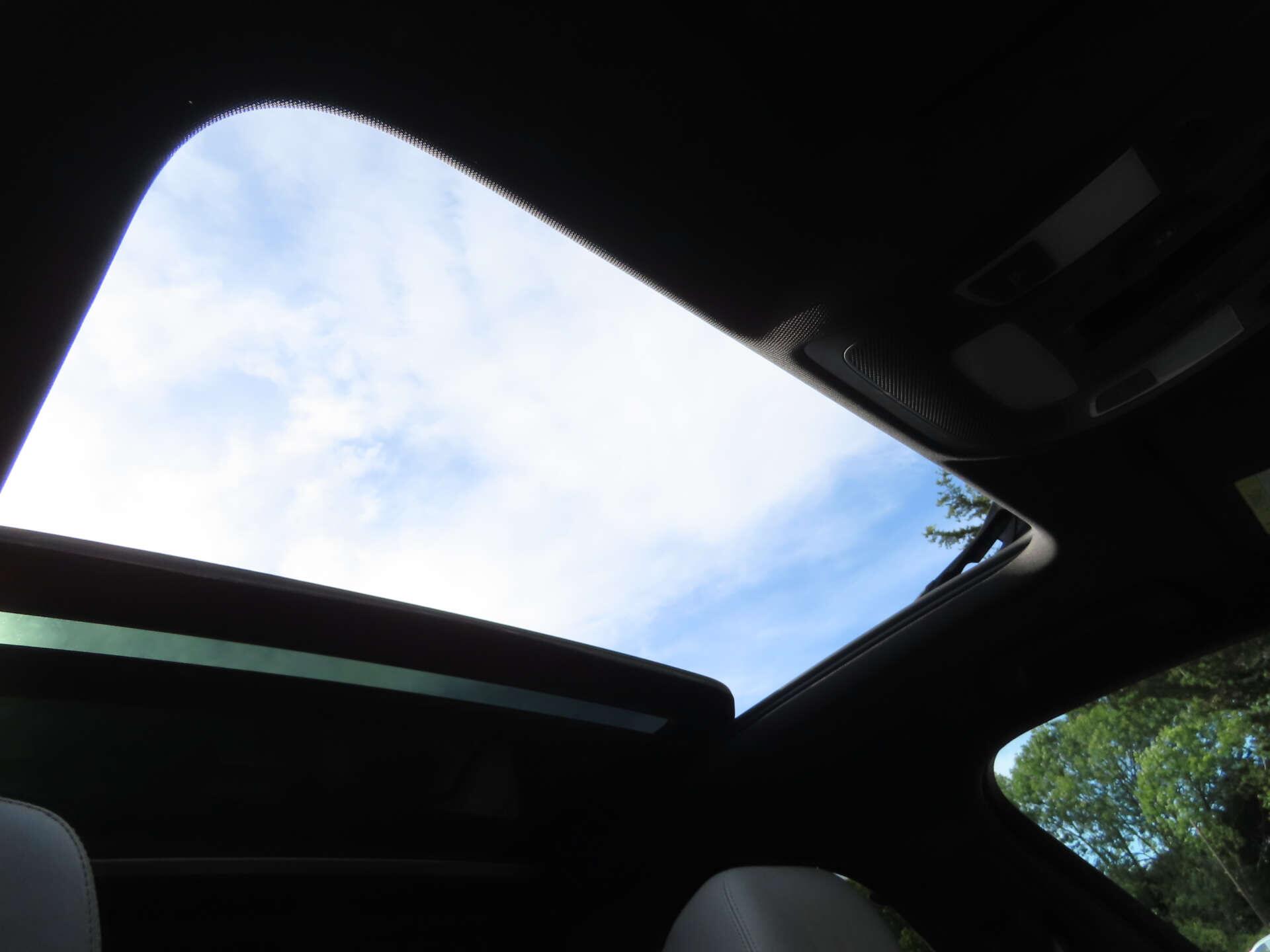 Audi A6 view 17