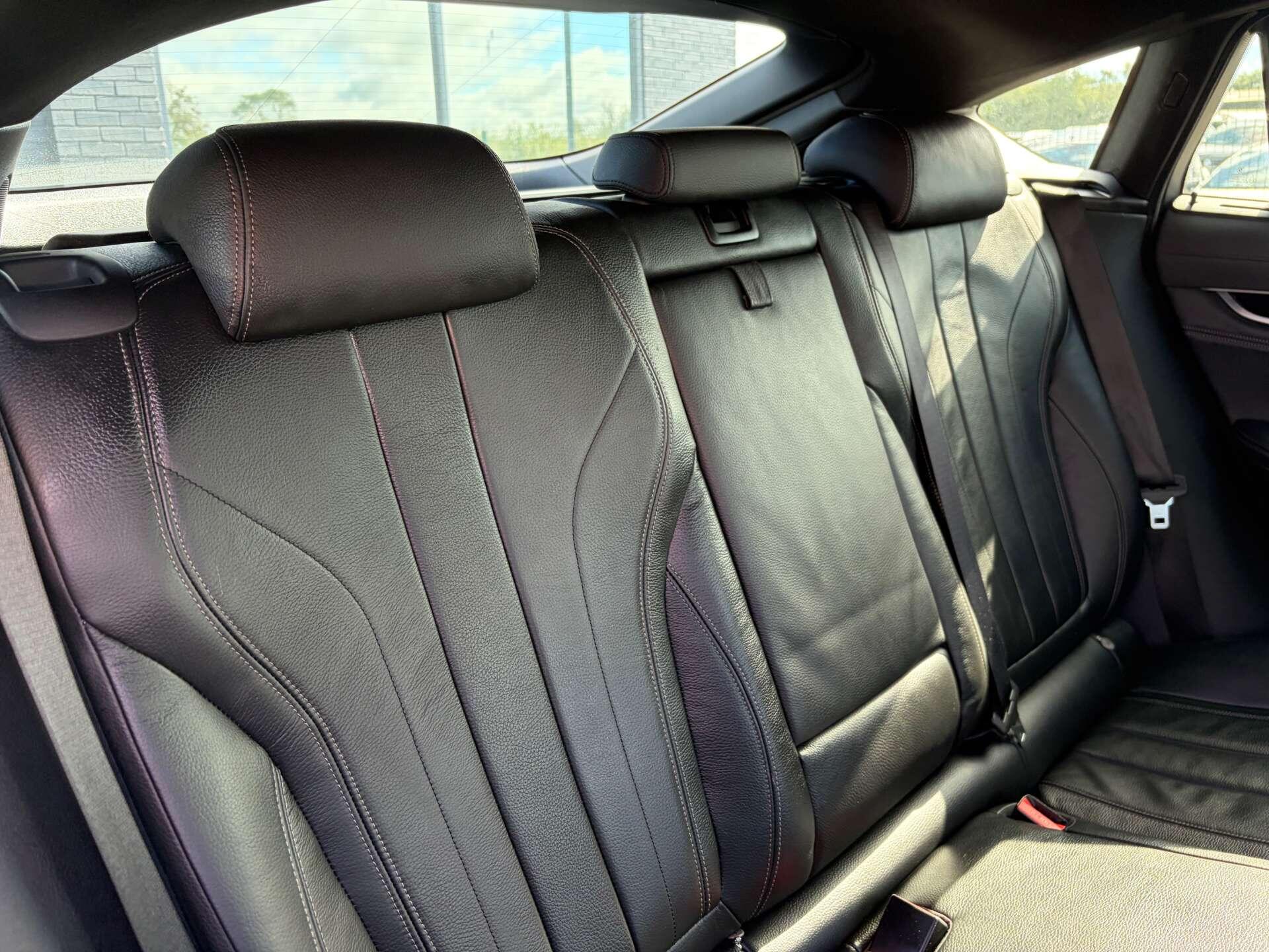 BMW X6 view 31