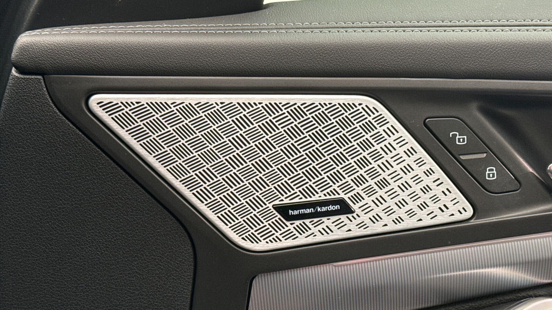 BMW X1 view 21