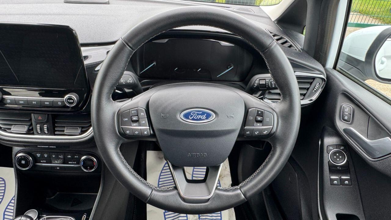 Ford Fiesta view 14
