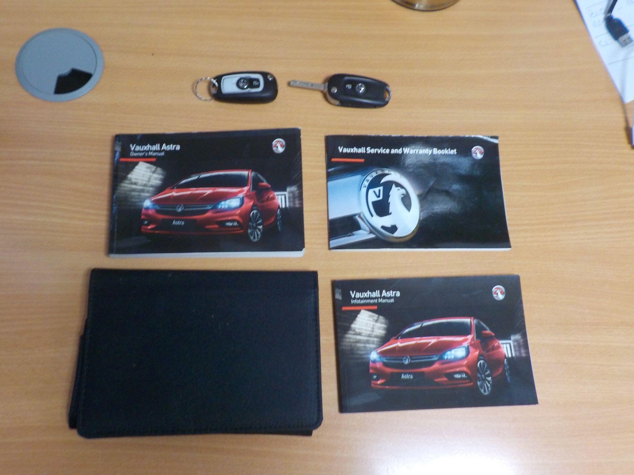 Vauxhall Astra 1.4i Turbo Design Euro 6 5dr