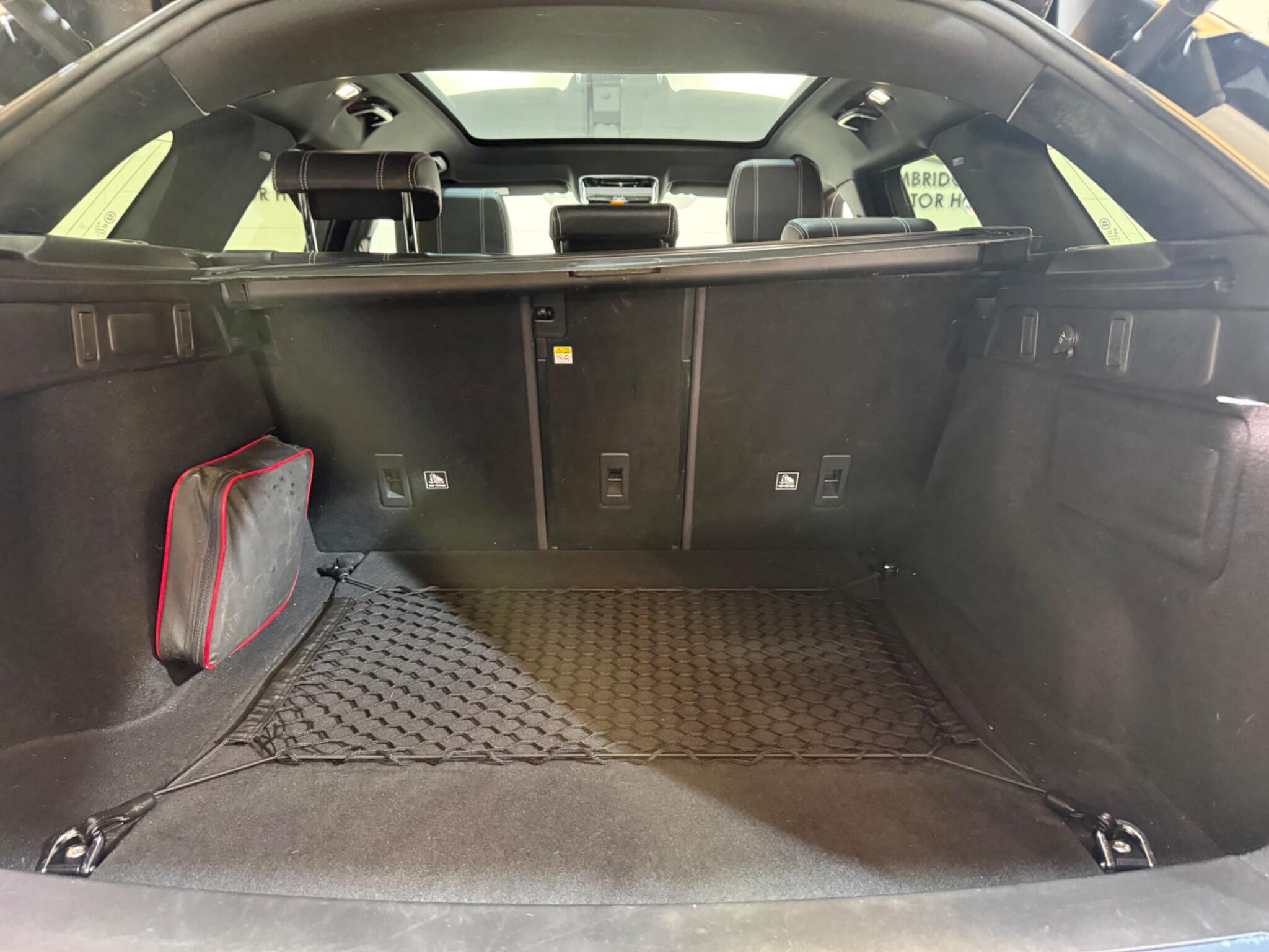 Land Rover Range Rover Velar view 74