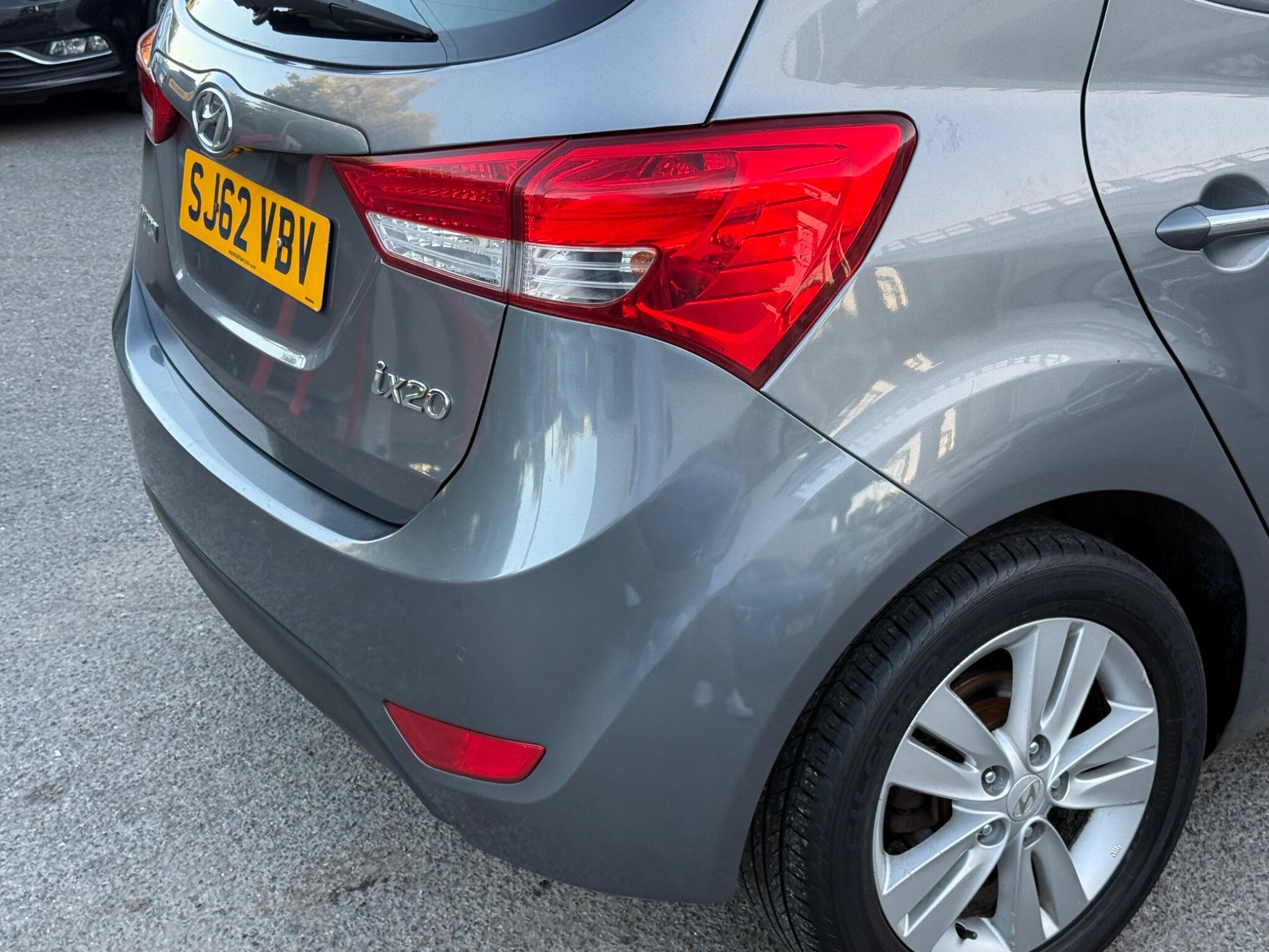 Hyundai ix20 - Image 25
