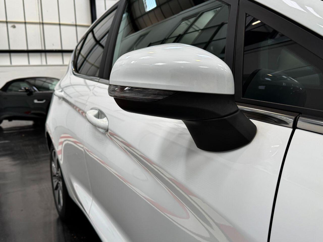 Ford Fiesta view 12