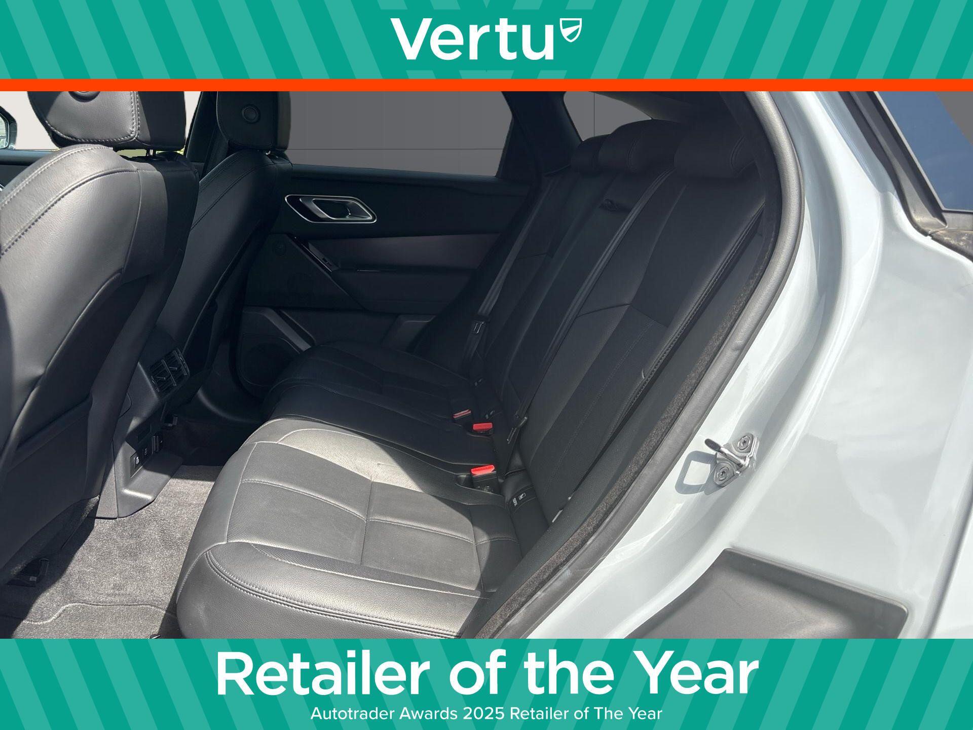 Land Rover Range Rover Velar view 4